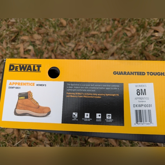 DEWALT 8(M) SteelToe Boots - Picture 9 of 12